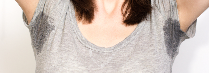 Hyperhidrosis can be an enormour psychological burden: showering and changing clothes several times a day and the never-ending worry about unpleasant odors. The experts of Rosenpark Clinic know two procedures of solution.